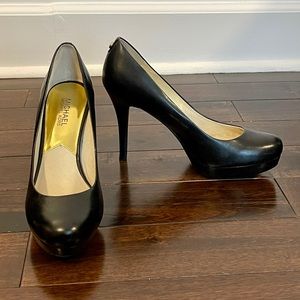 Michael Kors Ionna Pump. Worn once for a wedding, mint condition.